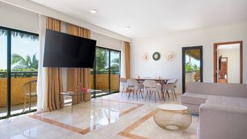 1 Schlafzimmer, hochwertige Bettwaren, Daunenbettdecken