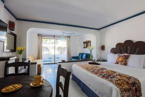 Junior Suite, 1 King Bed | In-room safe, blackout drapes, iron/ironing board, free WiFi - Los Arcos Suites (Puerto Vallarta)
