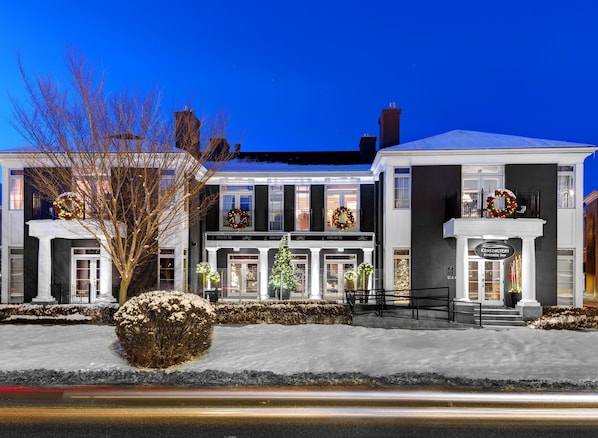 Front of property - evening/night