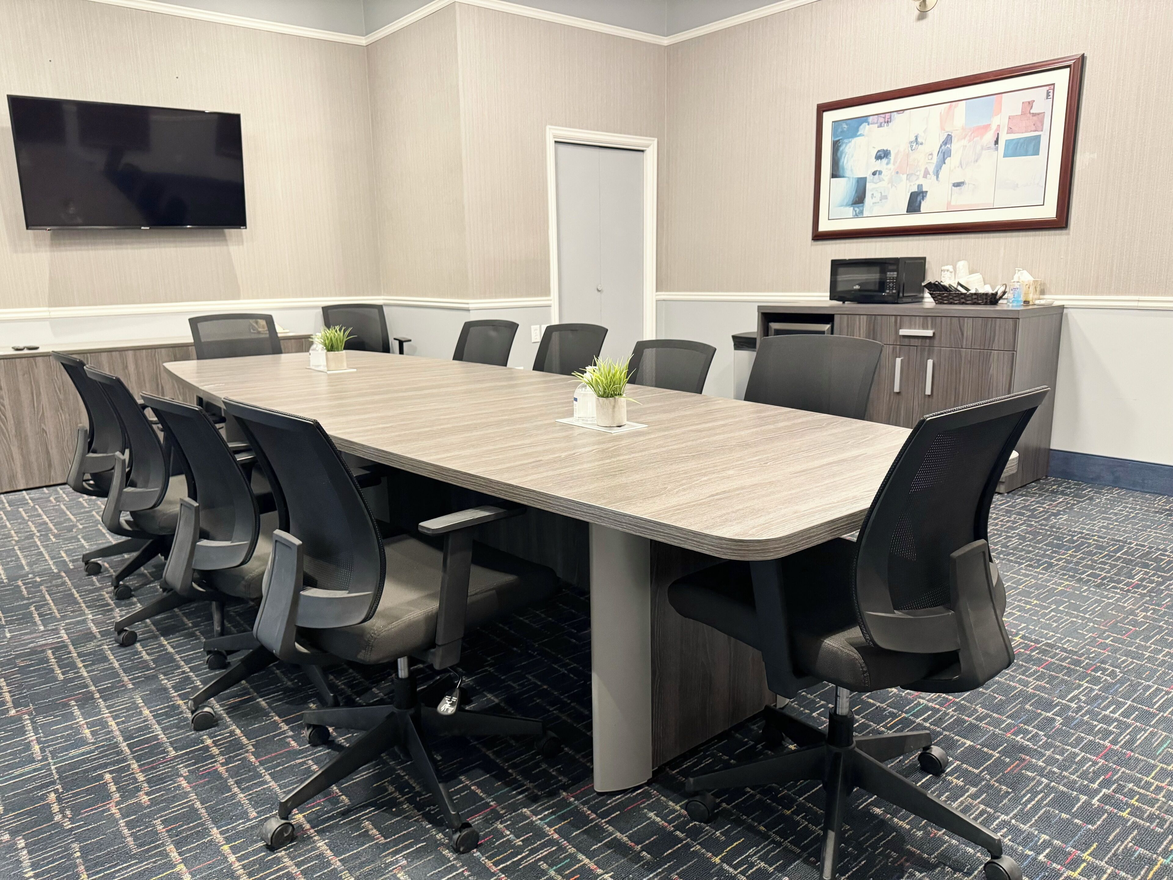 Photo - Divya Sutra Plaza and Conference Centre Calgary Airport