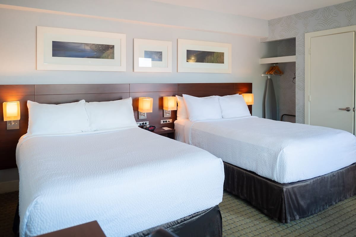 Desk, iron/ironing board, free WiFi, bed sheets