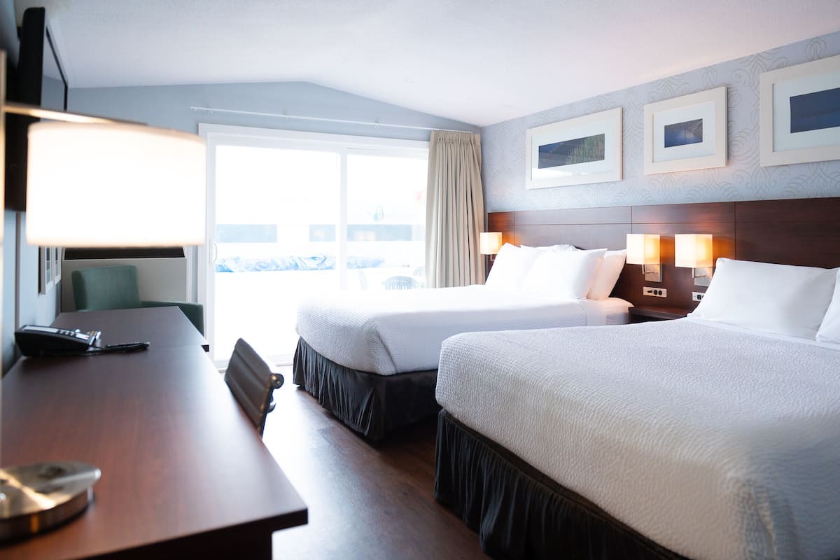 Economy Oda, 2 Çift Kişilik Yatak | Masa, ütü/ütü masası, ücretsiz kablosuz İnternet, çarşaf takımı