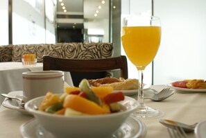 Standard Room | Down comforters, pillowtop beds, minibar, in-room safe - Bisonte Palace Hotel (Buenos Aires)