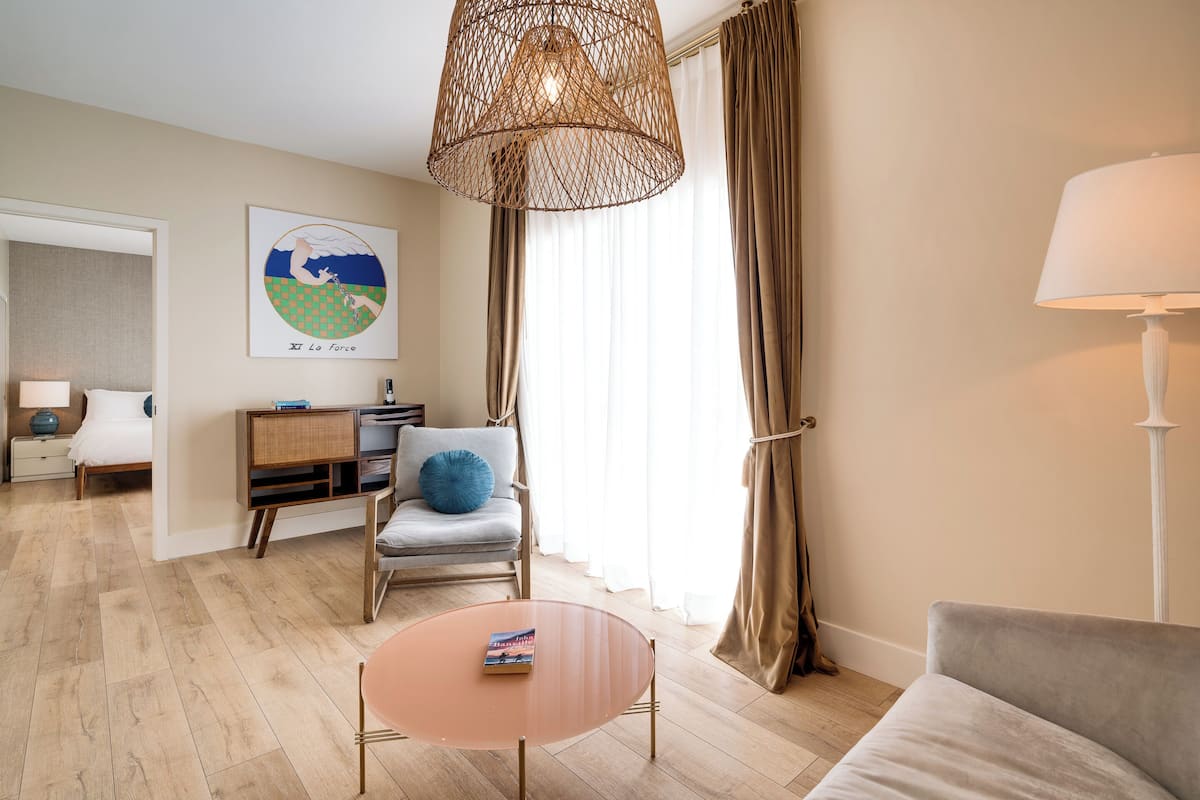 Suite, 1 Katil Ratu (Queen) | Cadar kapas Mesir, peralatan tempat tidur premium, tilam berlapik