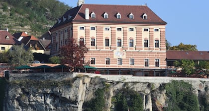 Hotel Schloss Durnstein