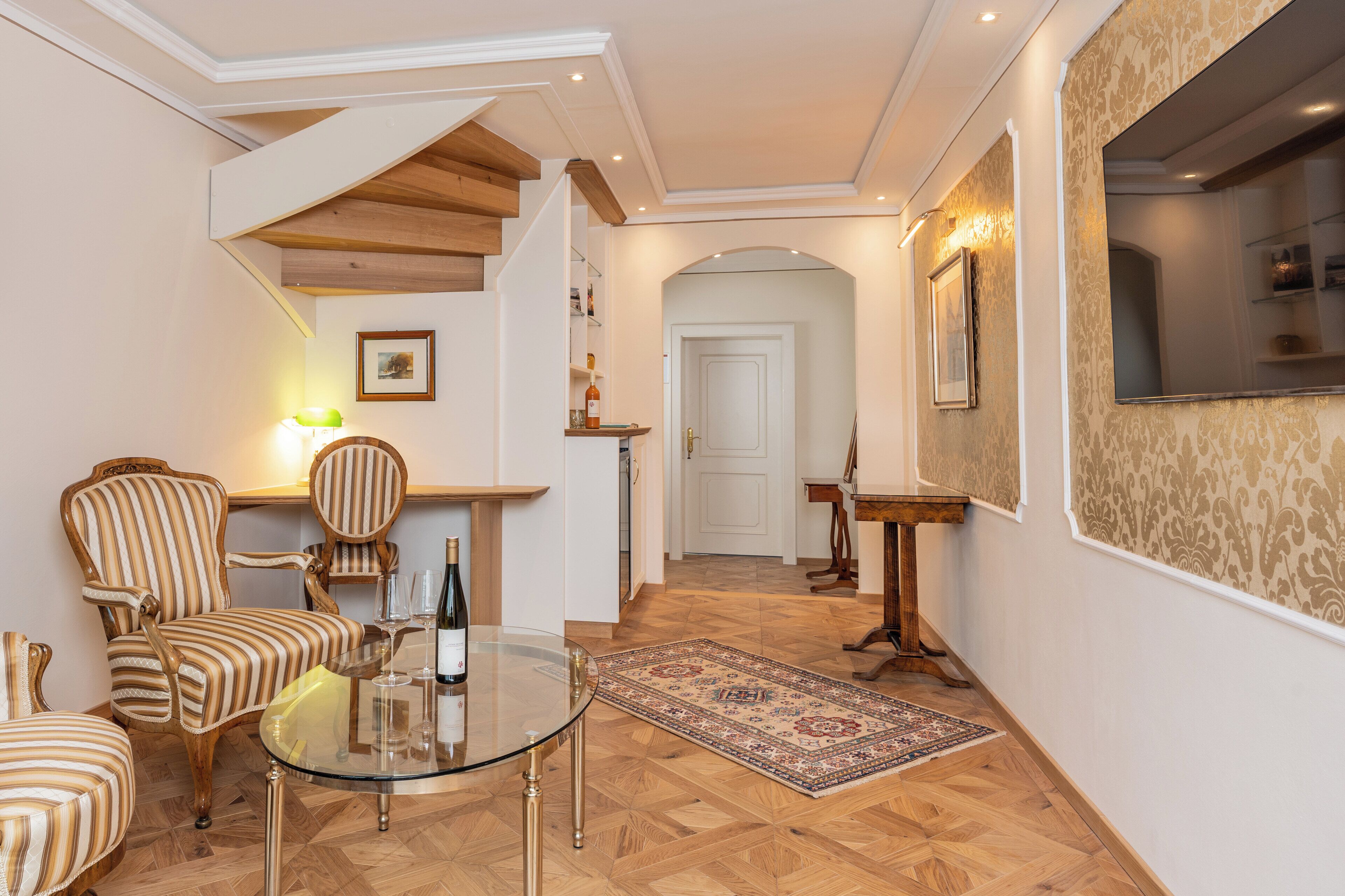 1 bedroom, frette italian sheets, premium bedding, minibar