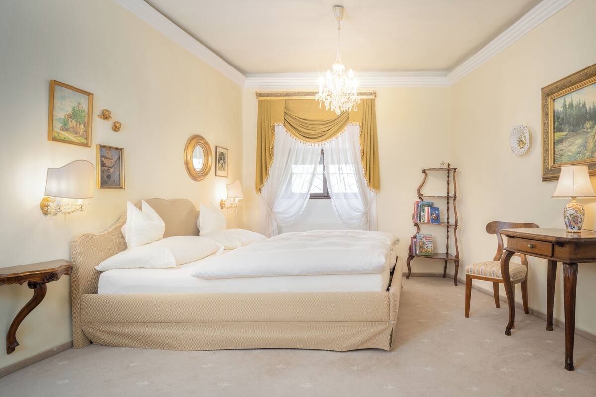 Suite tradicional | 1 habitación, sábanas italianas Frette y ropa de cama de alta calidad