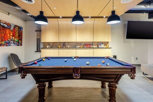 Seasonal outdoor pool, open 7:00 AM to 9:00 PM, sun loungers