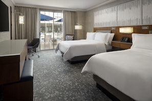 Ropa de cama de alta calidad, edredón, camas con pillow-top y minibar 