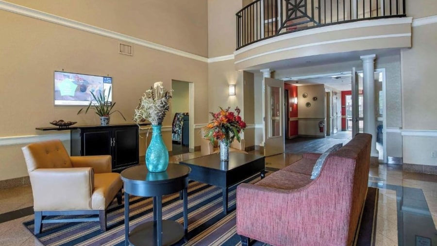 Studio 6 Suites Jacksonville Deerwood Park FL