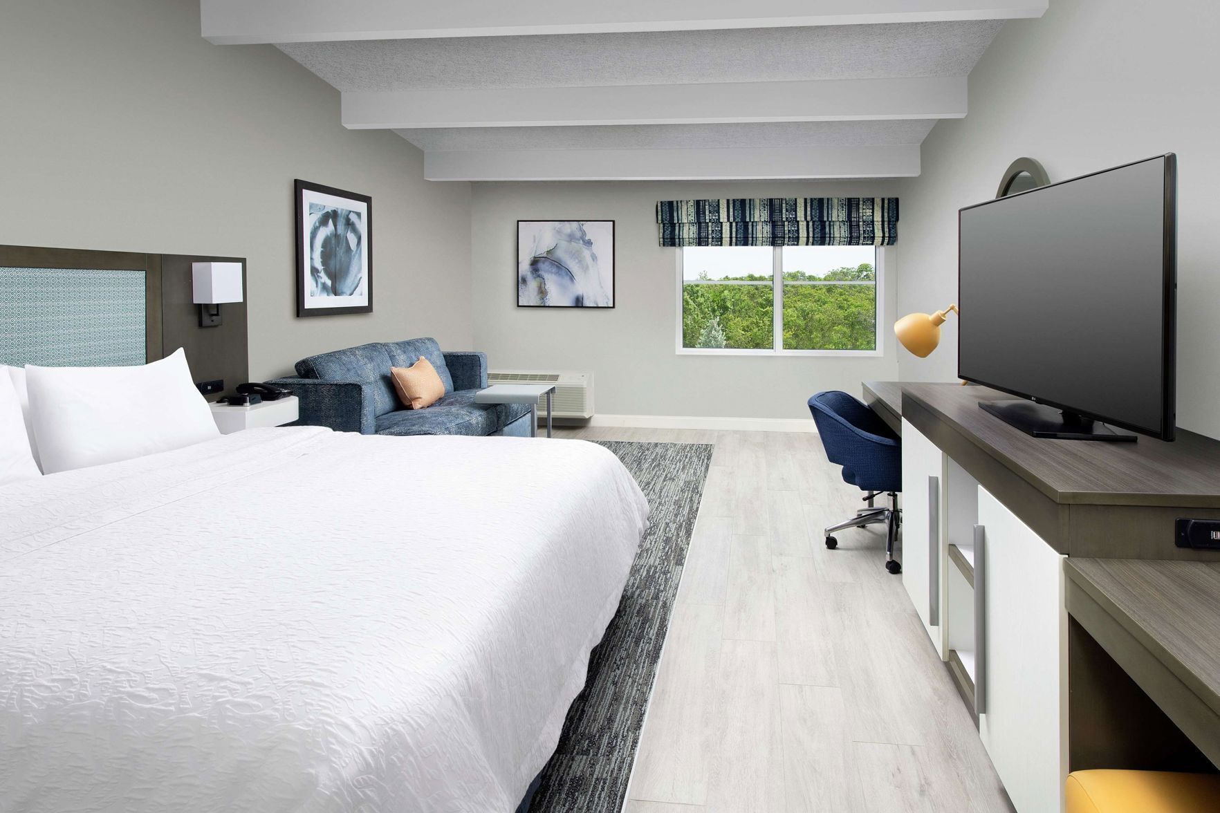 In-room safe, desk, laptop workspace, iron/ironing board