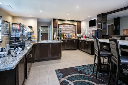 Staybridge Suites Lubbock - University Area by IHG