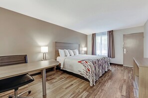 Chambre supérieure, 1 très grand lit, non-fumeur | Rideaux d’obscurcissement, accès au Wi-Fi (inclus), literie fournie
