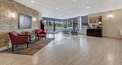 Red Roof Inn & Suites Wilkesboro