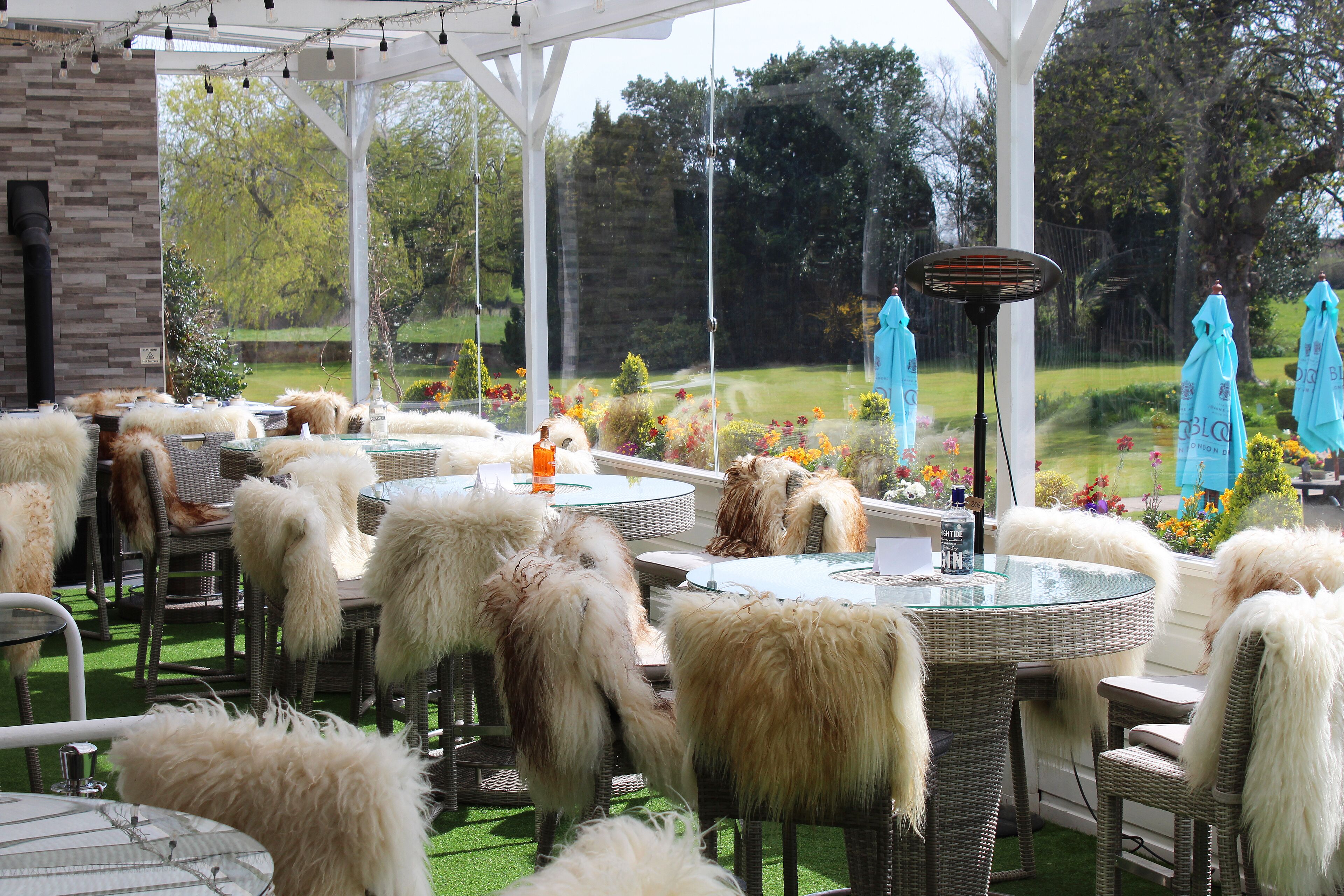 breakfast, lunch, dinner served; garden views