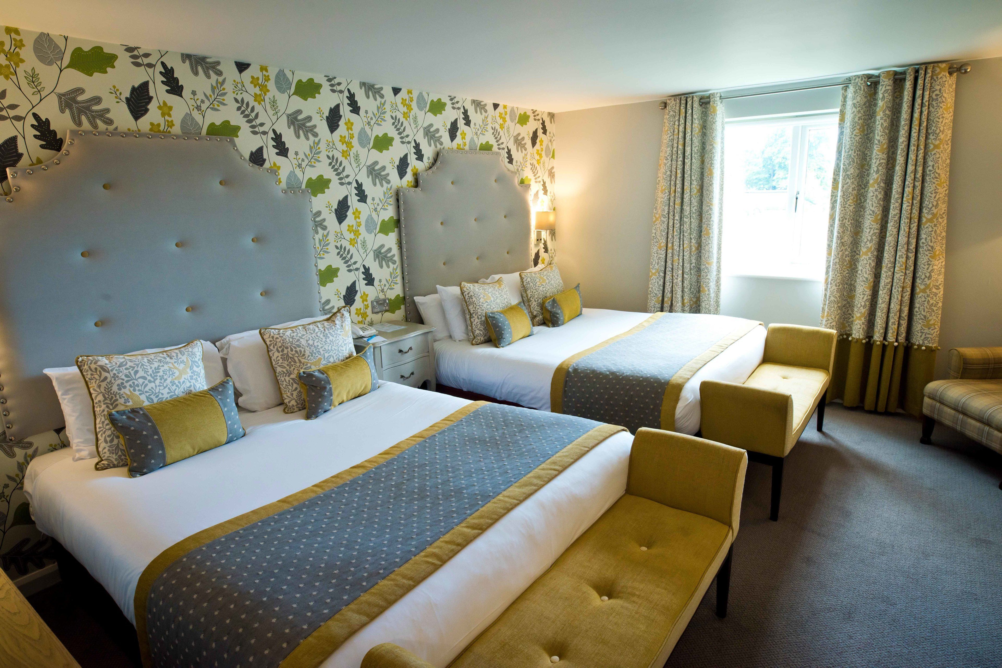 In-room safe, desk, iron/ironing board, free WiFi