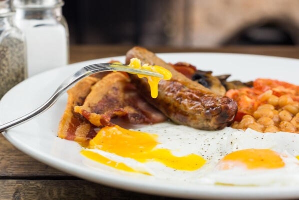 Breakfast meal - The Jersey Arms , Sure Coll. by Best W (Bicester)
