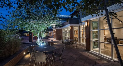 Regency Park Hotel