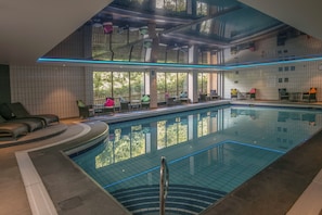 2 Innenpools