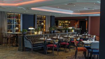 Daily English breakfast for a fee