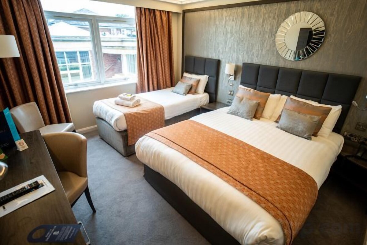 Superior Triple Room