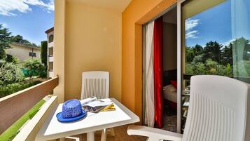 Superior Twin Room | Balcony view