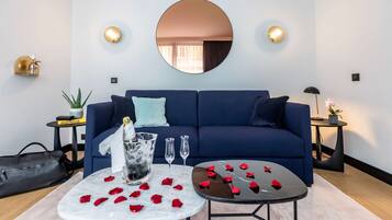 Minibar, in-room safe, desk, laptop workspace