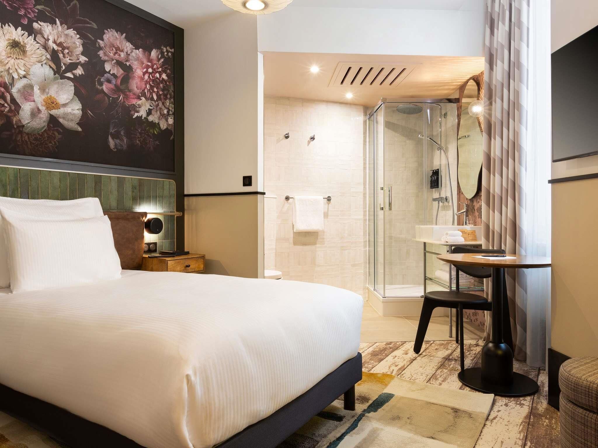 Premium bedding, pillowtop beds, in-room safe, desk