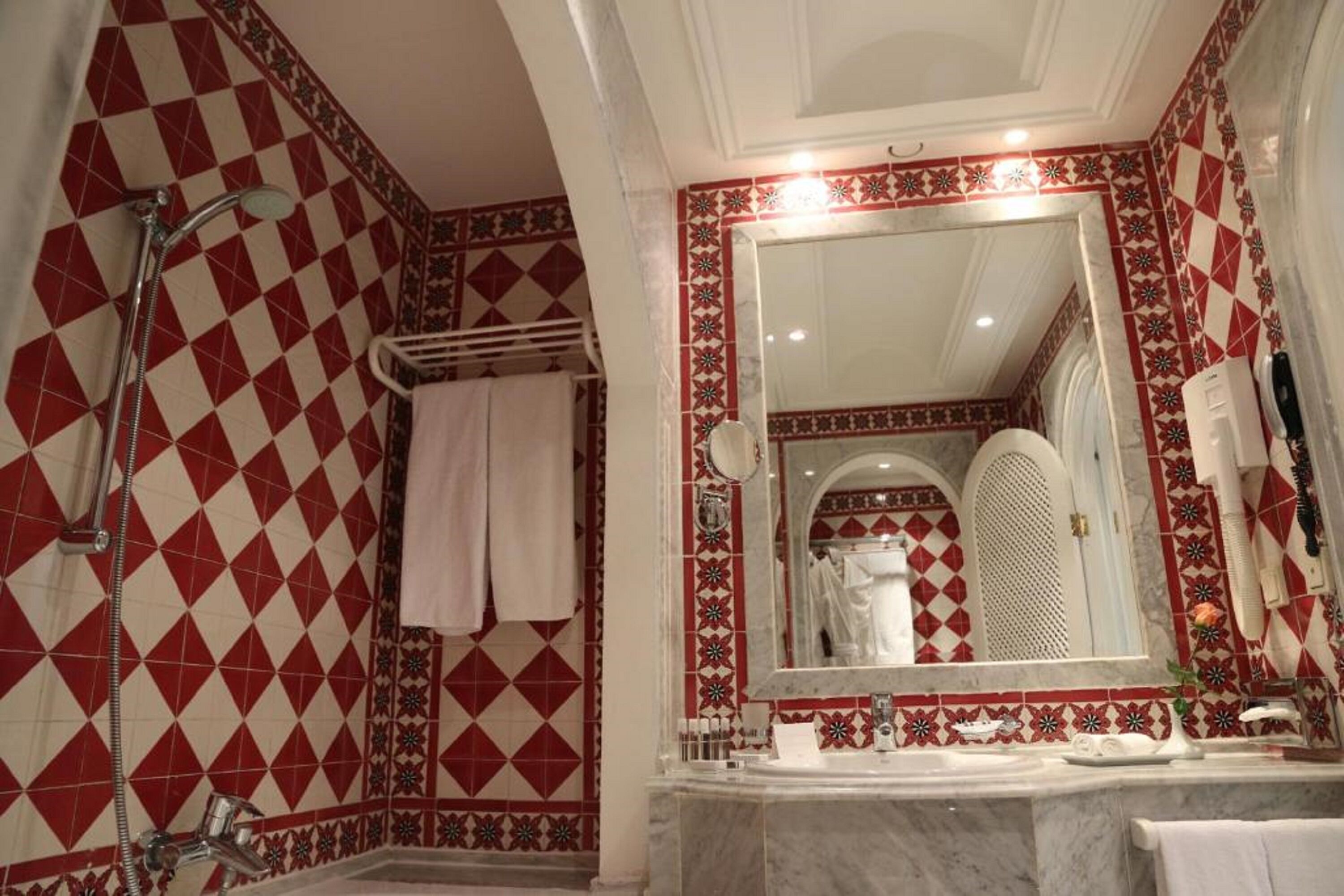 Foto - Hôtel La Maison Blanche