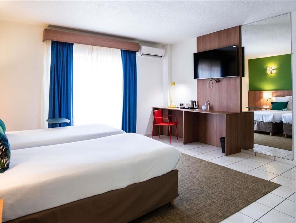 Minibar, free cribs/infant beds, rollaway beds, free WiFi