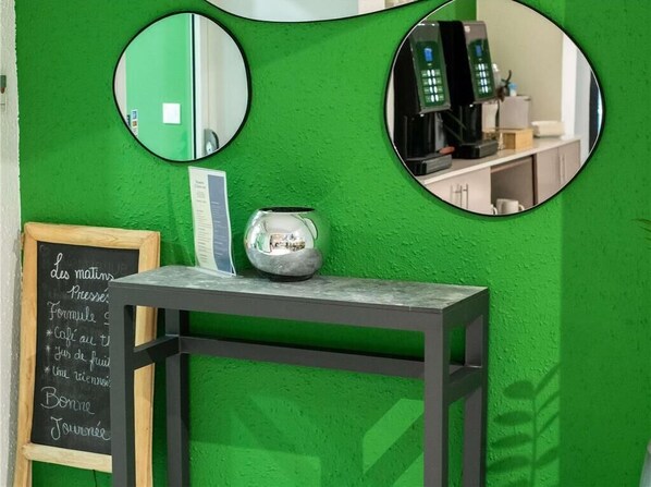 Interior - Hotel Amazonia (CAYENNE)