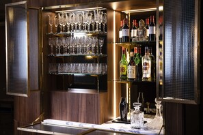 Bar (on property) - Maison 46 (Paris)