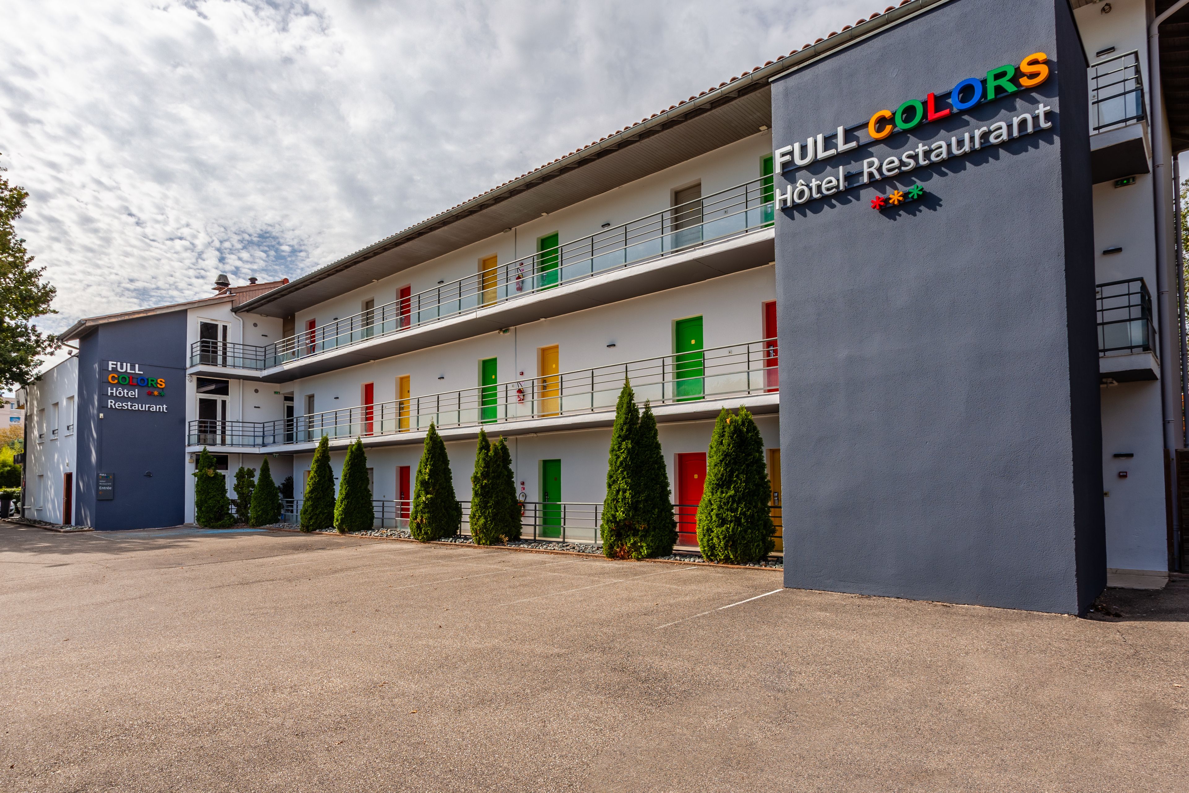 Photo - Hôtel Full Colors