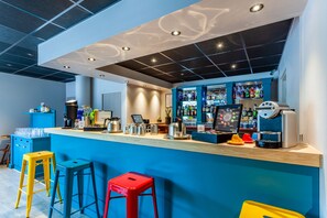 Bar (in der Unterkunft)