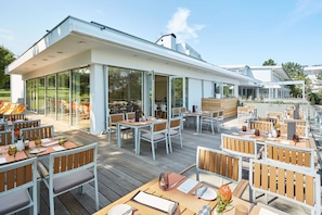 Restaurant - Scotty + Emily Hotel Ulm, Sure Hotel Collection by BW (Ulm)