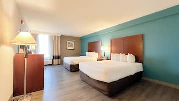 Deluxe Double Room | Pillow-top beds, in-room safe, desk, laptop workspace