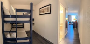 Family Room, Non Smoking (2 Queen Beds & 1 Bunk Bed) | 1 bedroom, pillowtop beds, in-room safe, desk