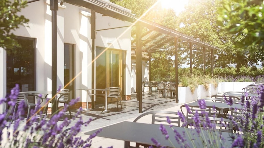 Foxfields Country Hotel