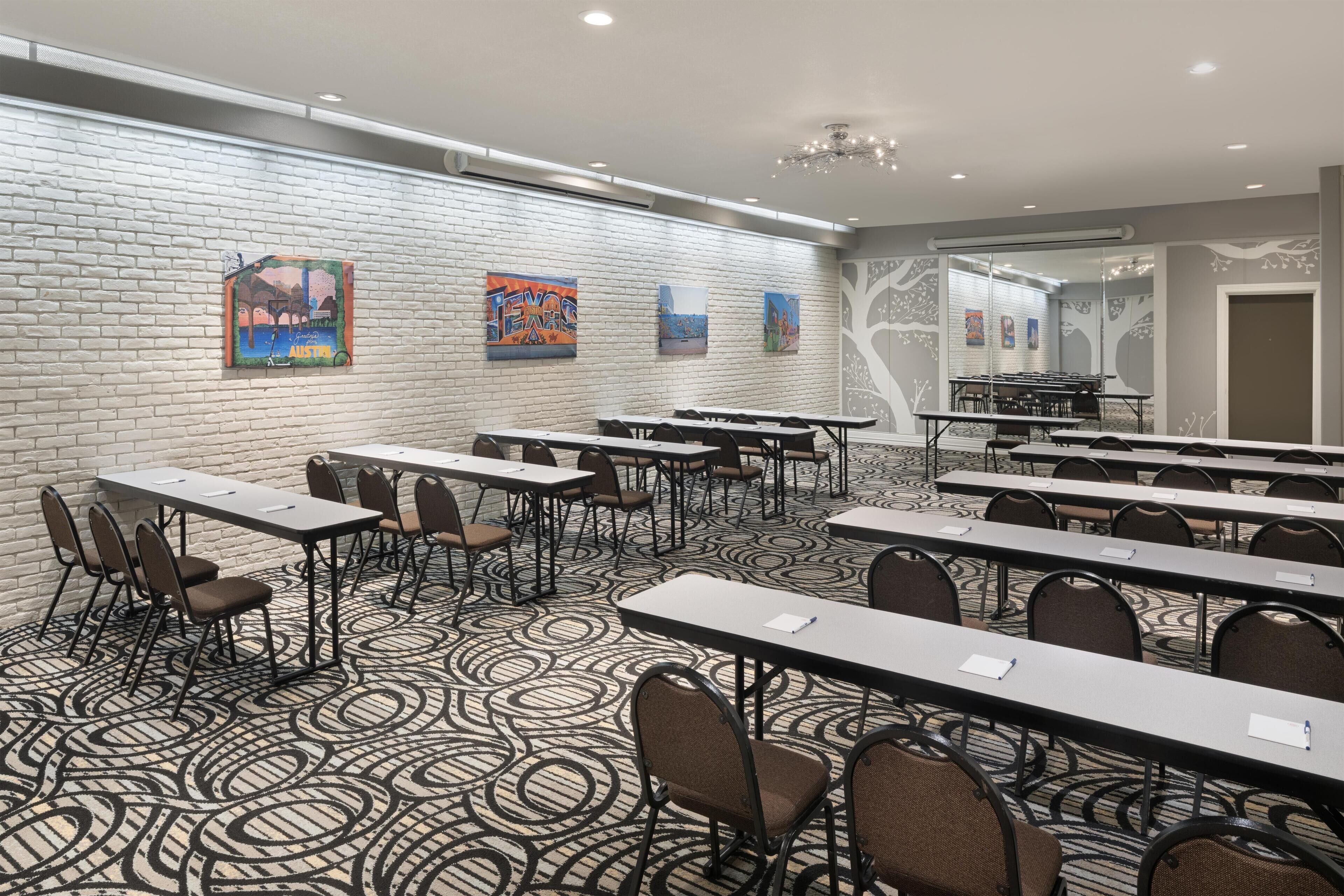 Photo - Aiden Austin City Hotel