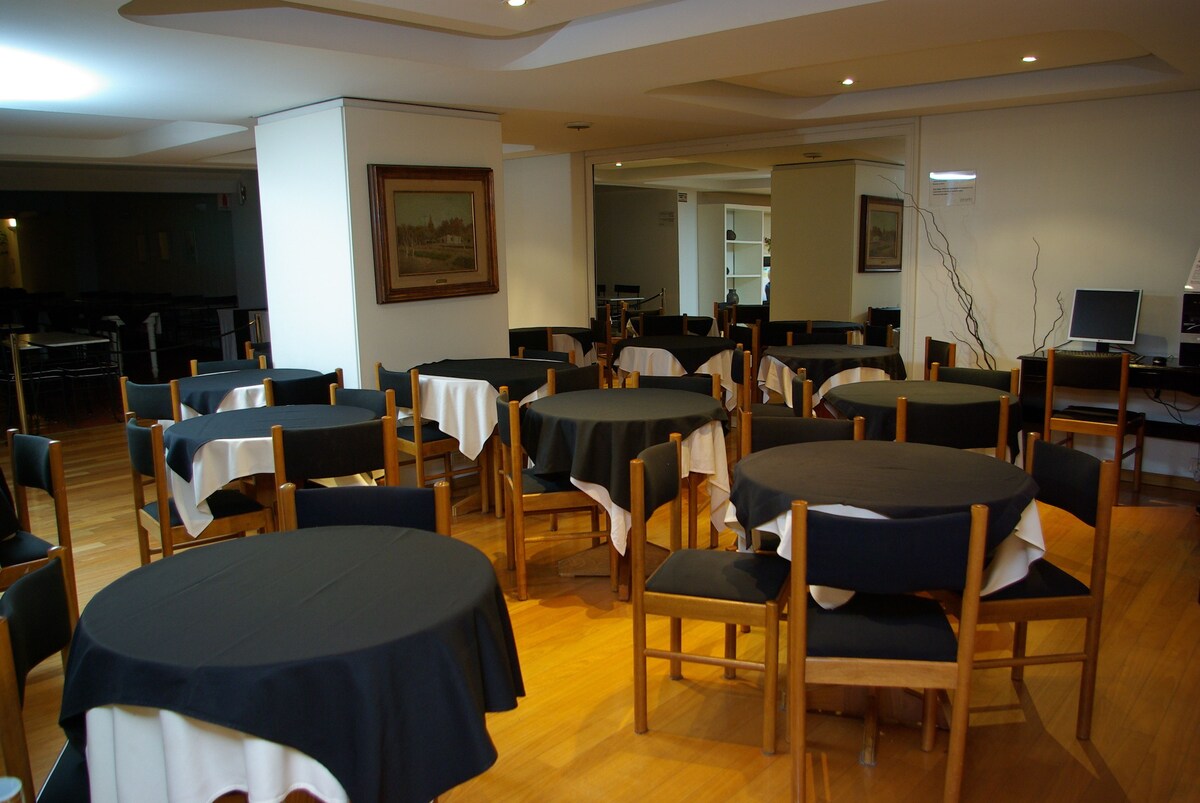 Bar (en el alojamiento)