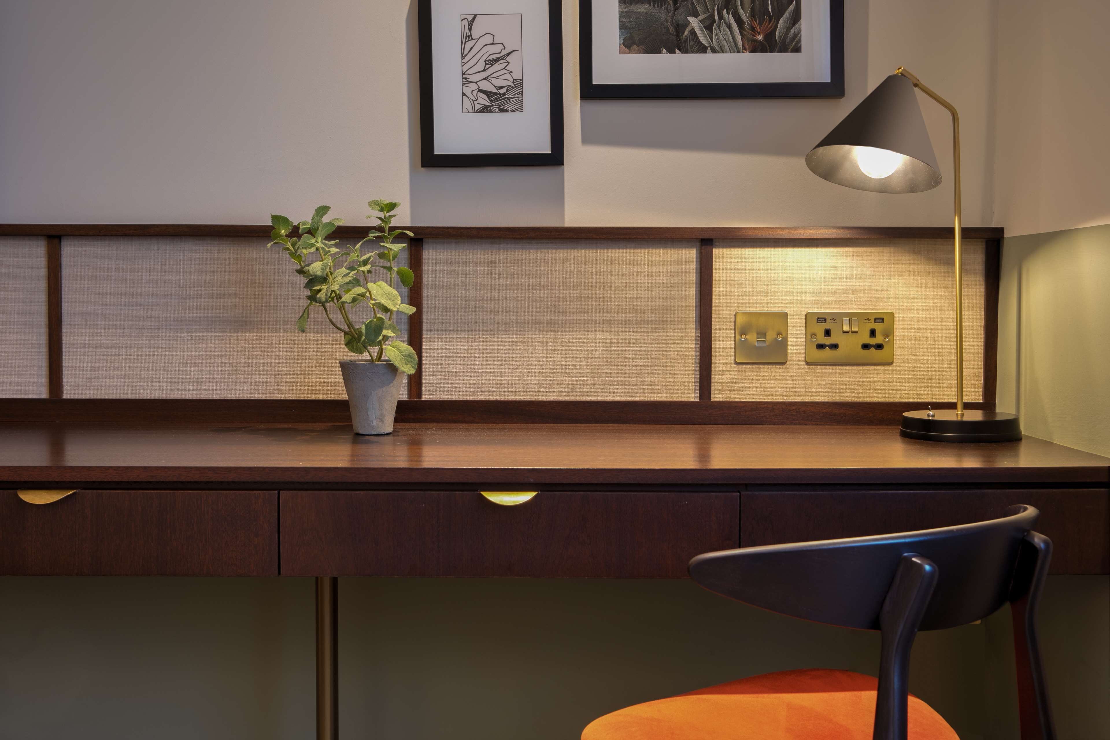 deluxe room, 1 king bed | in-room safe, desk, soundproofing, iron/ironing board