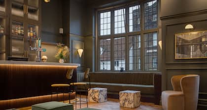 The Samuel Ryder Hotel St Albans, Tapestry Collection Hilton
