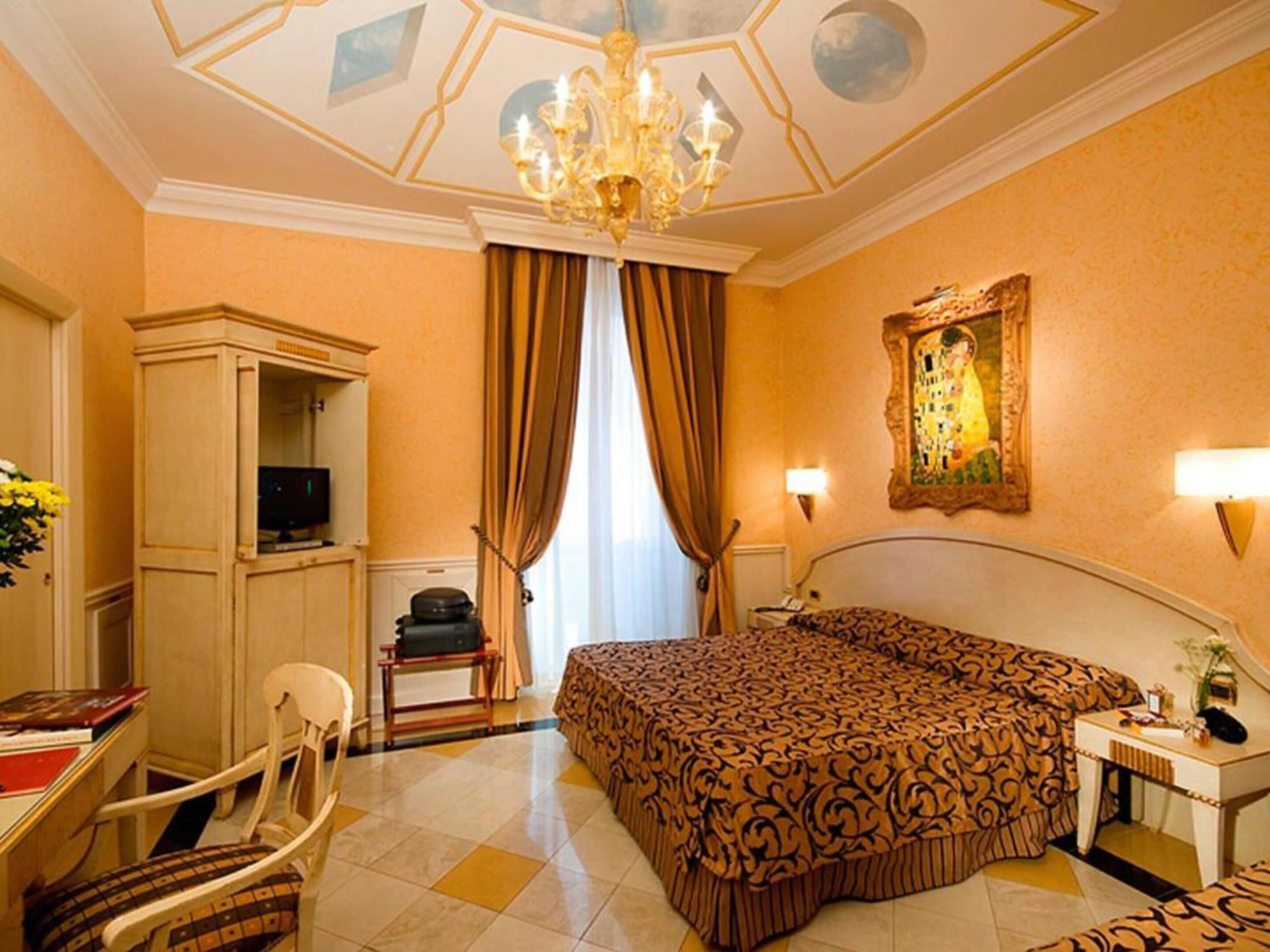 Premium bedding, minibar, in-room safe, desk