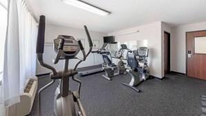 A gym with treadmills, elliptical machines, and a stationary bike. - Quality Inn El Reno (El Reno)