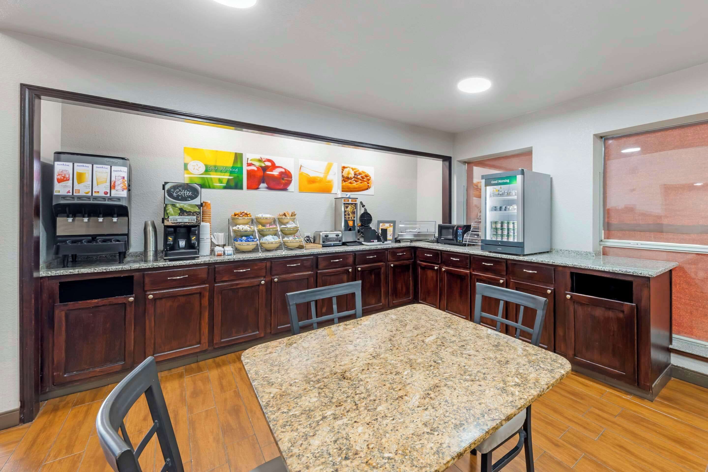 Free daily on-the-go breakfast 