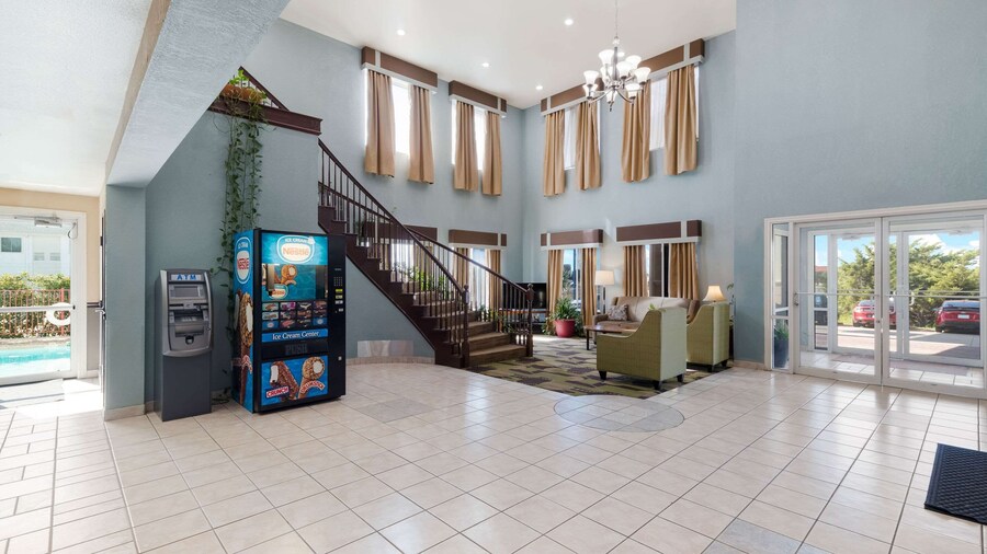 Quality Inn & Suites Terrell