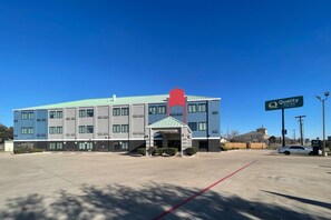 Exterior - Quality Suites Abilene Mall Area (Abilene)