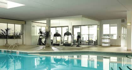Courtyard by Marriott Downtown Ottawa