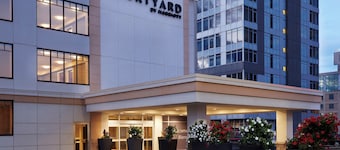 Courtyard by Marriott Downtown Ottawa