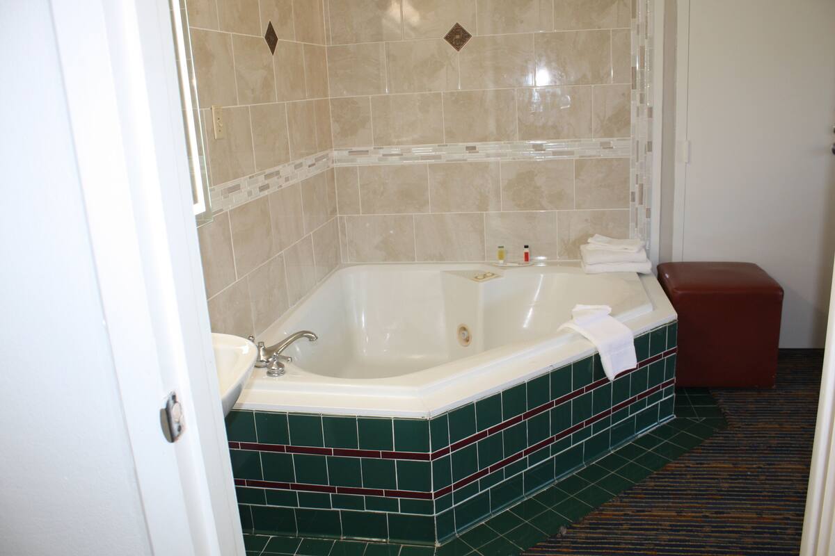 Desk, blackout curtains, iron/ironing board, free WiFi